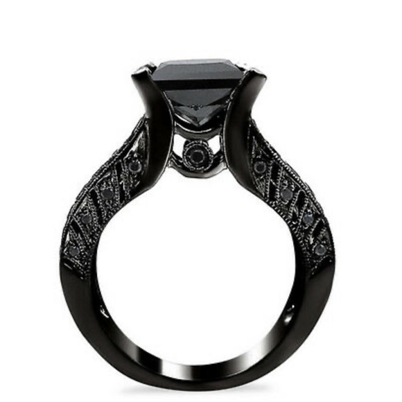 Princess Cut 2.25ct Black Sapphire 14kt Ring - Picture 4 of 8